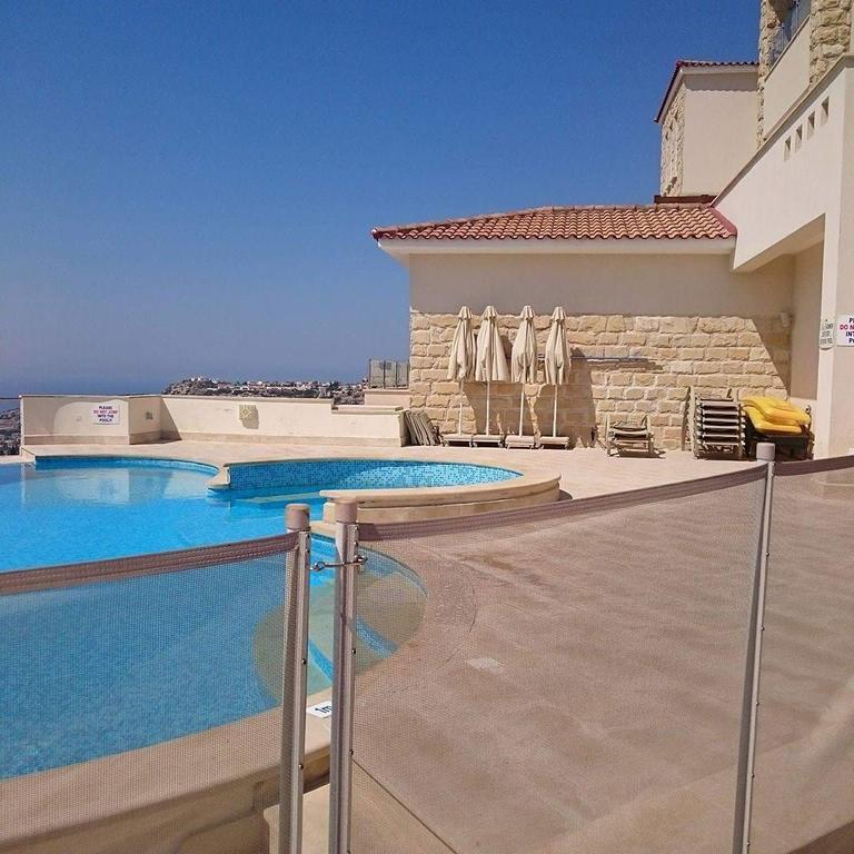 Beau Views Apartment Peyia Bagian luar foto